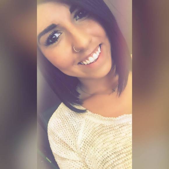 Meet your Posher, Gina