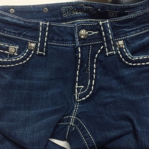 Miss Me Boot Leg Jeans - Picture 3 of 4