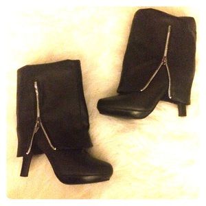 Black Faux Leather Zip Up Versatile Boots