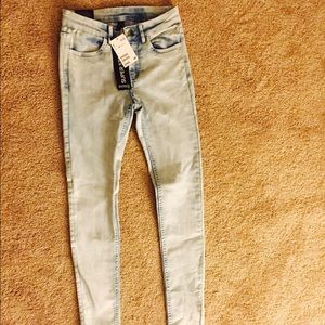 Stretchy skinny jeans