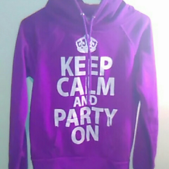 Keep calm and party on L hoody! bundles=cheaper - Picture 2 of 4