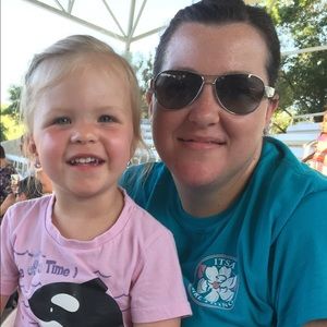 Meet your Posher, Molly