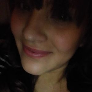 Meet your Posher, Carla