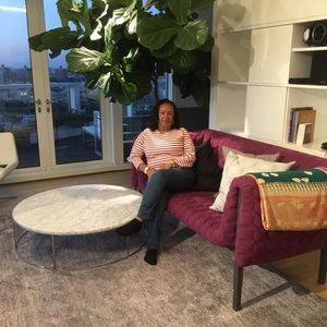 Meet your Posher, Ythamar