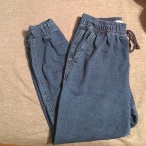 Hollester joggers