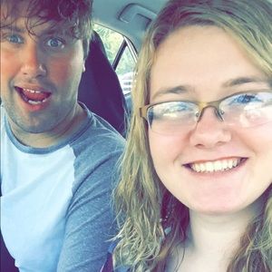 Meet your Posher, Alicia