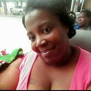 Meet your Posher, Earline