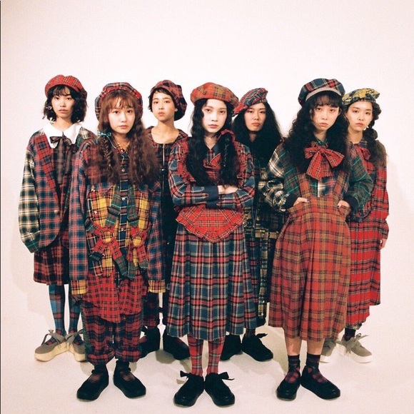 Meet your seller! emm@ - Picture 3 of 4