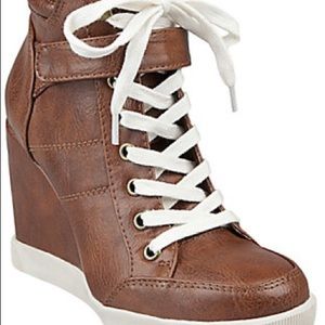 Steve Madden wedge booties