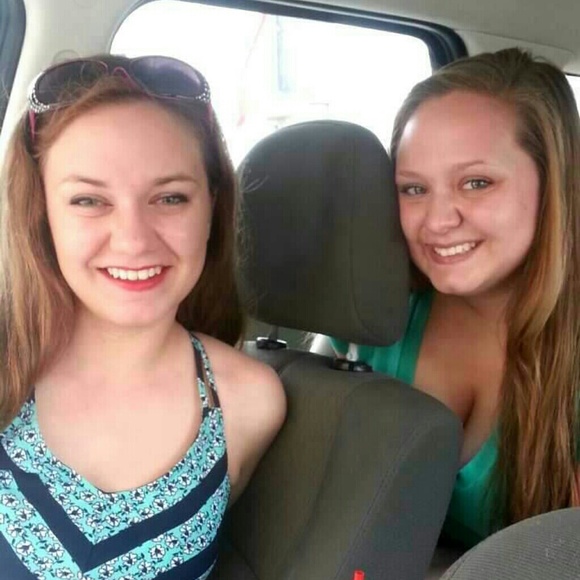 Meet your Poshers, Collat and J&J - Picture 2 of 2