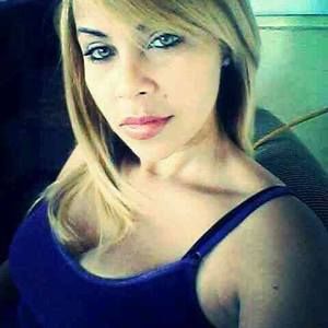 Meet your Posher, Katiria