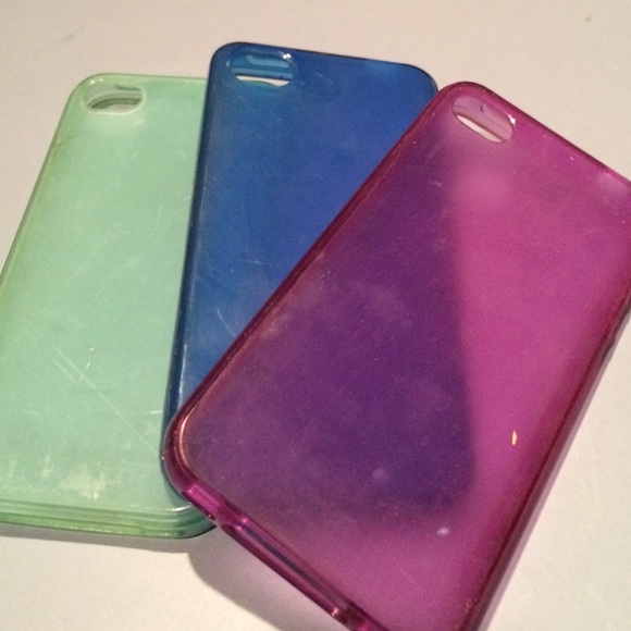 3 iPhone 4 cases ❗️