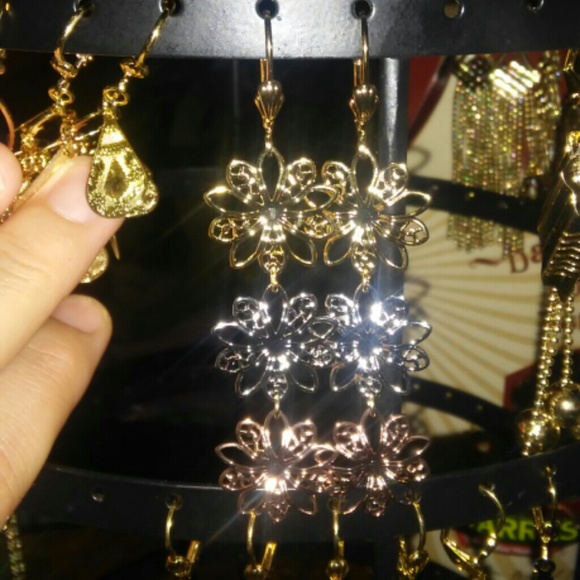 flower earings