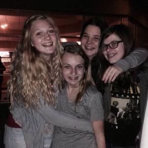 Meet your Posher, Anna