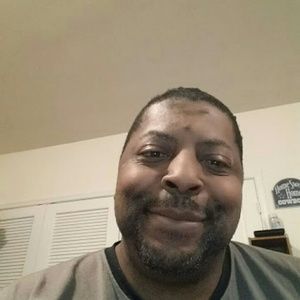 Meet your Posher, Roy