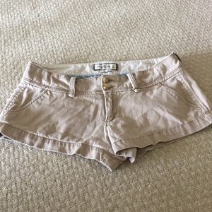 Abercrombie and Fitch Kaki perfect stretch shorts