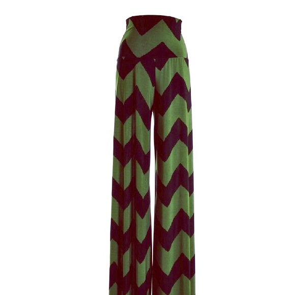 Chevron Palazzo pants brand new