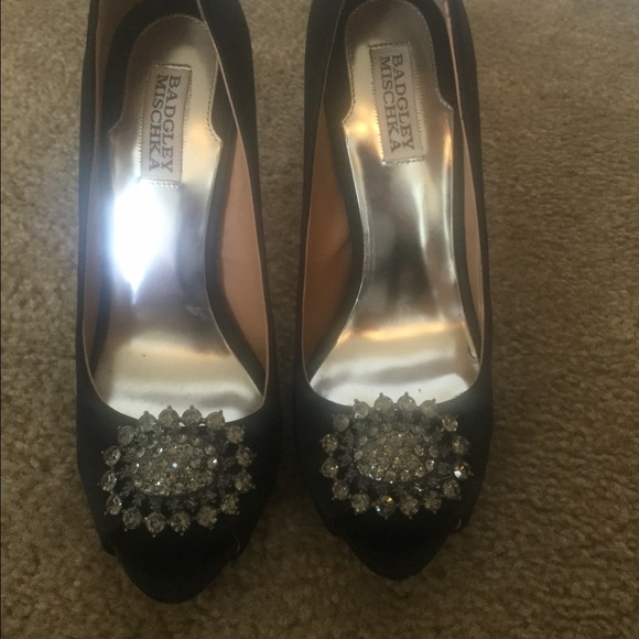 Badgley mischka heels