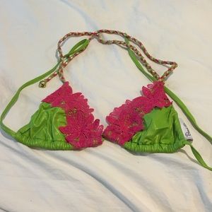 Beach bunny top