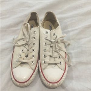 Converse lows