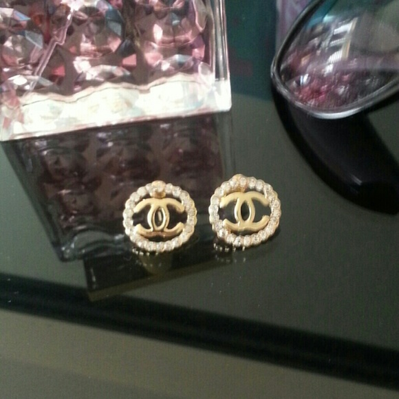 fashion earrings