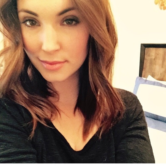 Meet your Posher, Destiny