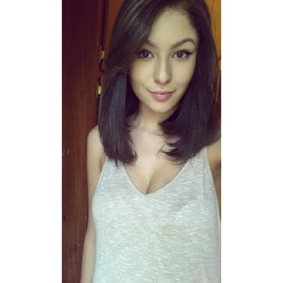 Meet your Posher, Fatima