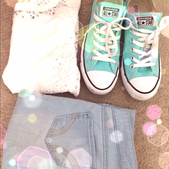 Light Wash Hollister Jeans