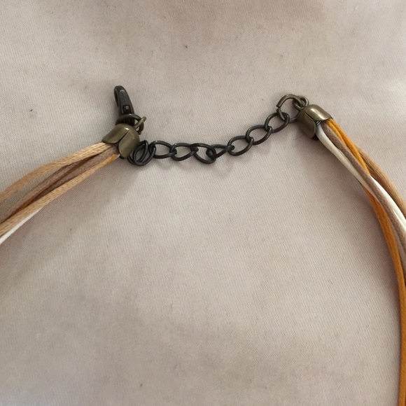 Statement necklace - Picture 3 of 4