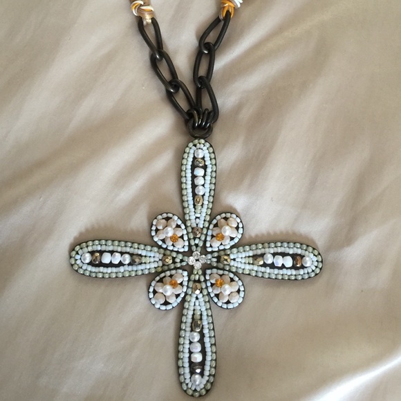 Statement necklace - Picture 4 of 4