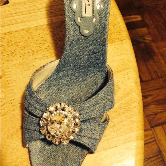 Brian Atwood slip on heels