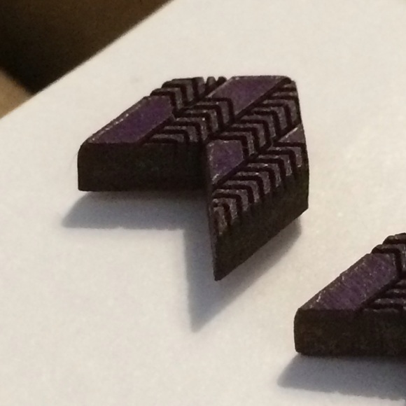 🚫BUNDLED🚫 Wood Stud Earrings - Purple Chevrons - Picture 2 of 2