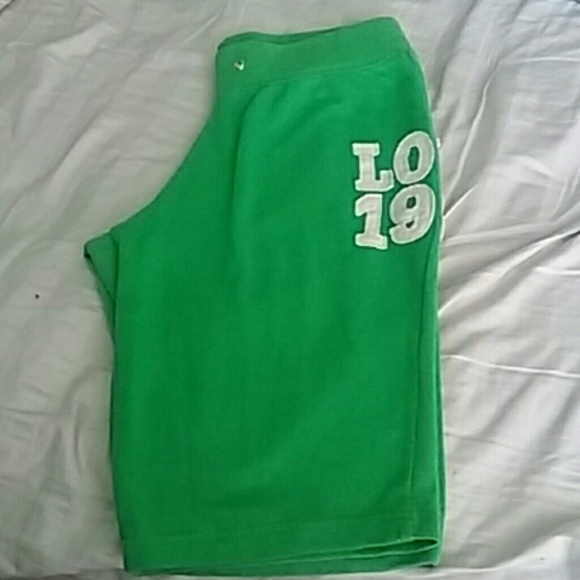 Green crop sweat pants