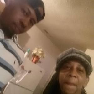 Meet your Posher, Denise