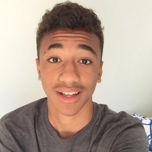 Meet your Posher, Paris