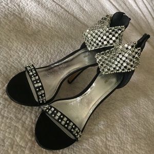 Zigi Soho Black Satin w/Rhinestones