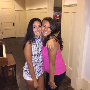 Meet your Posher, Laura