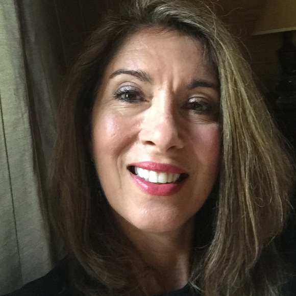 Meet your Posher, Tami