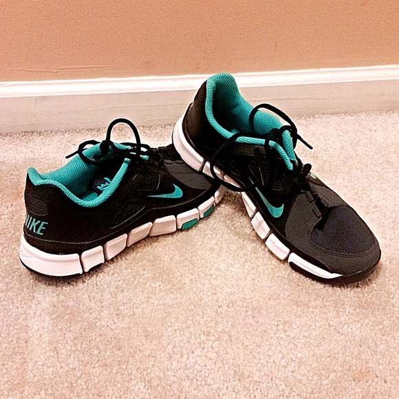 Black and Teal Nike Shoes