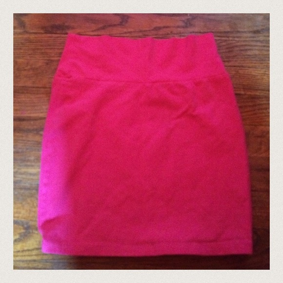 Charlotte Russe Highwasted Skirt