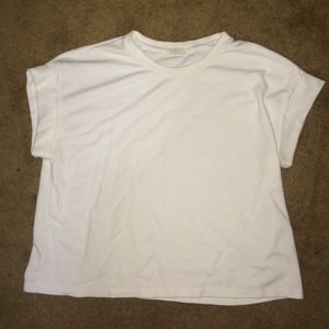 Brandy Melville John Galt crop top NWOT