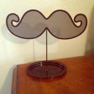 Mustache Jewelry Tree