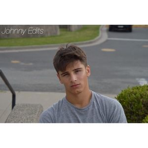 Meet your Posher, Christopher