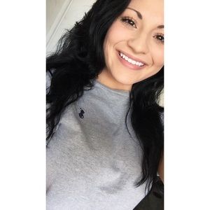 Meet your Posher, Alexis