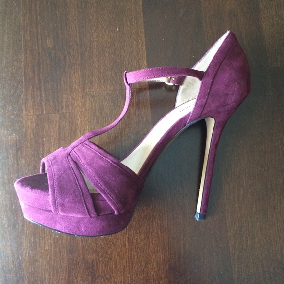 Plum T-Strap High Heels - Picture 2 of 3