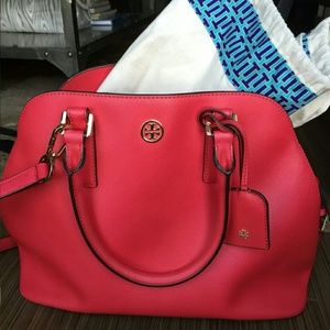 **TRADED***  Tory Burch Robinson large open dome