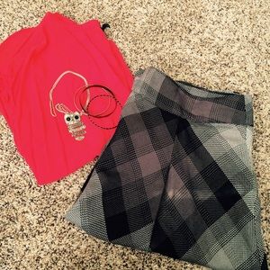 Plaid skirt- 50% off bundles!