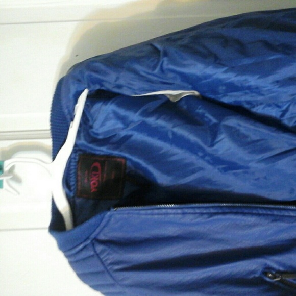 Jacket - Picture 4 of 4