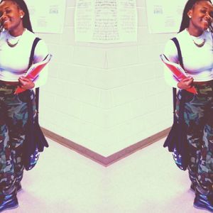 Meet your Posher, Valecia