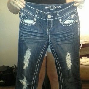 ALLMOST FAMOUS JEANS